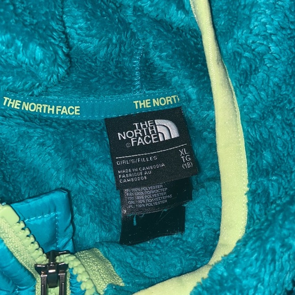 zip up jacket - Picture 2 of 2